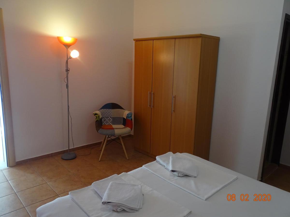 Apartments Antea & Magdalena Pirovac Esterno foto