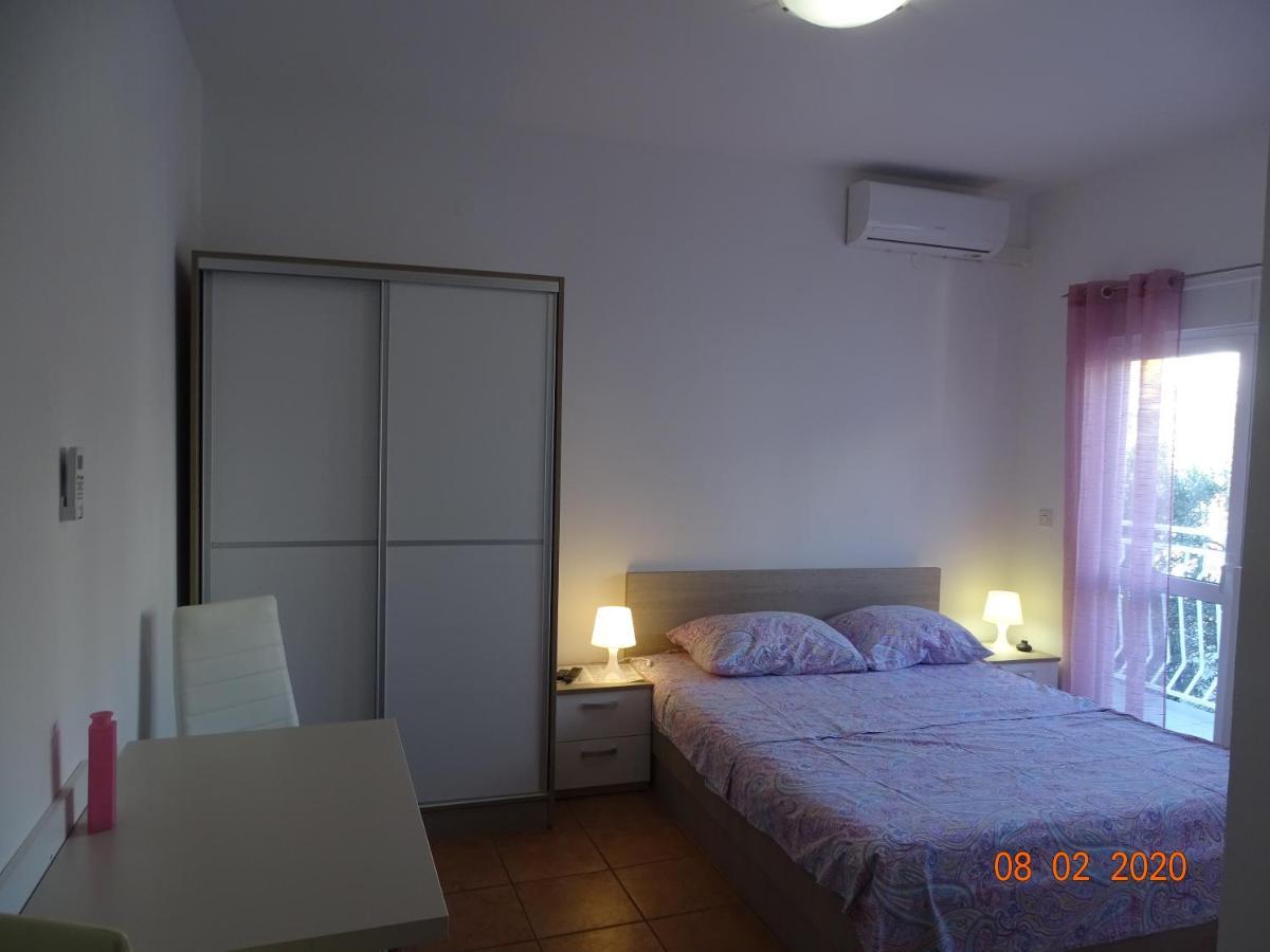 Apartments Antea & Magdalena Pirovac Esterno foto