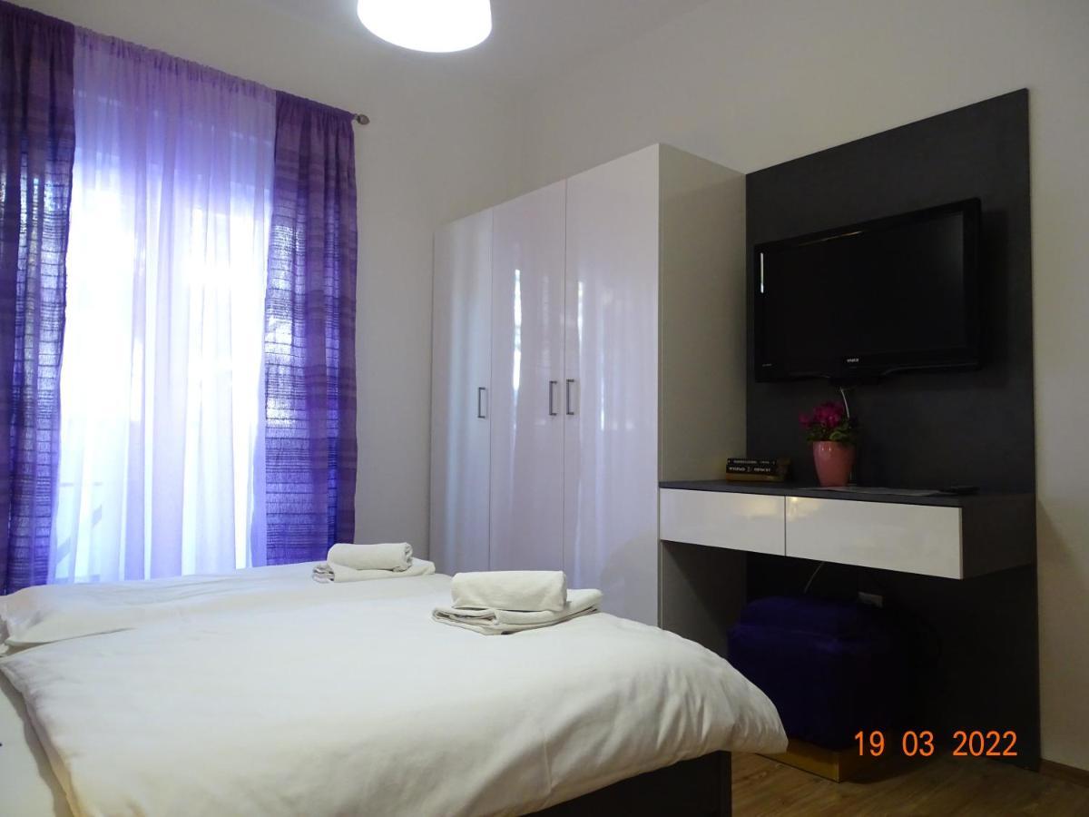 Apartments Antea & Magdalena Pirovac Esterno foto