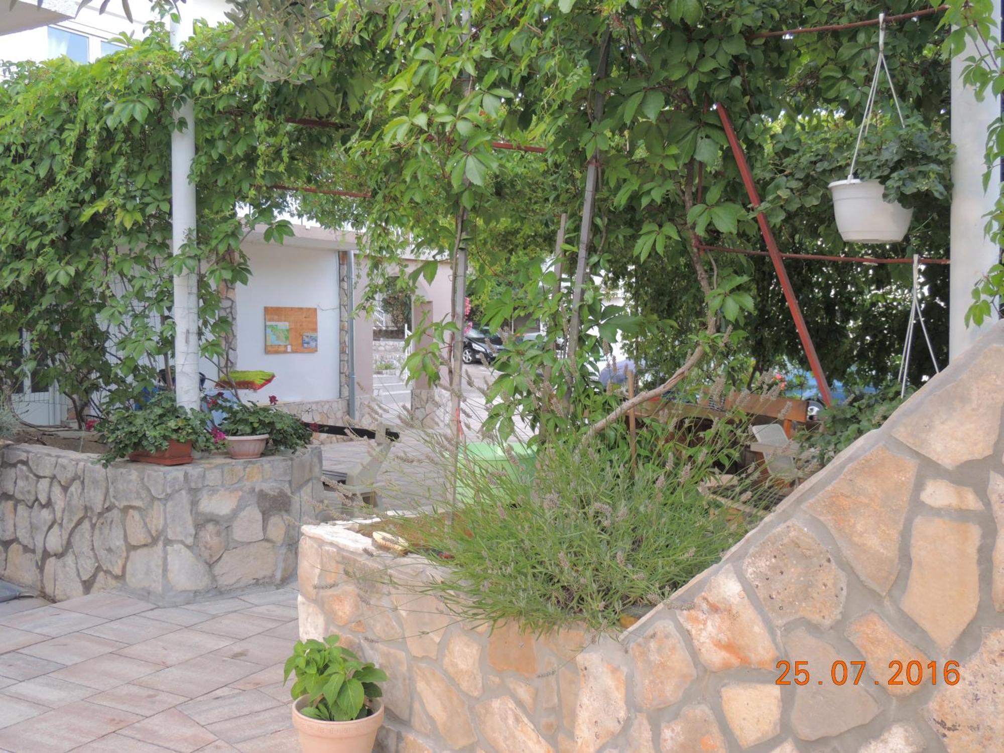 Apartments Antea & Magdalena Pirovac Esterno foto